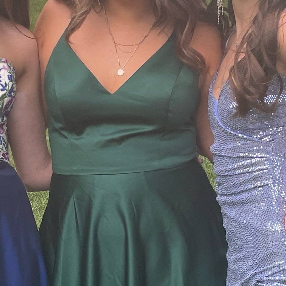 Elegant Green Satin Evening Gown